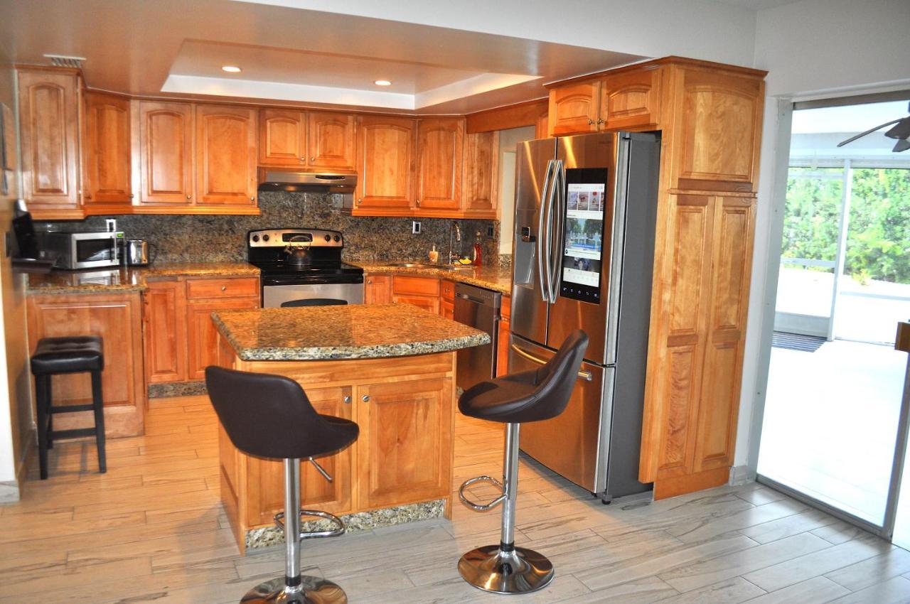Lovely 3-Bd, Walk To Bars, 9 Min Drive From Beach! Heated Pool. Fort Lauderdale Eksteriør bilde